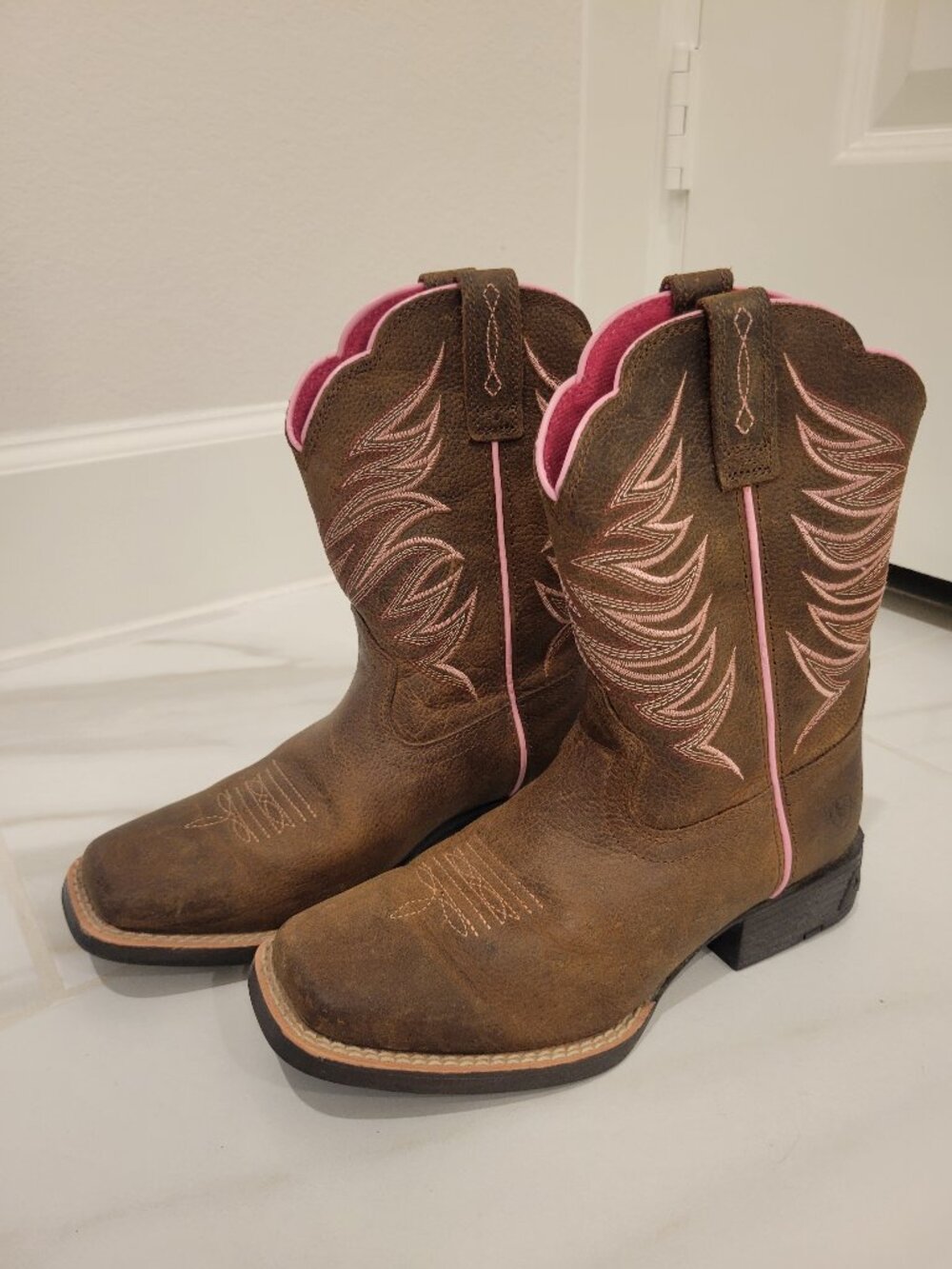 Ariat Girls Brown Pink Leather Western Cowboy Boots Size 2
